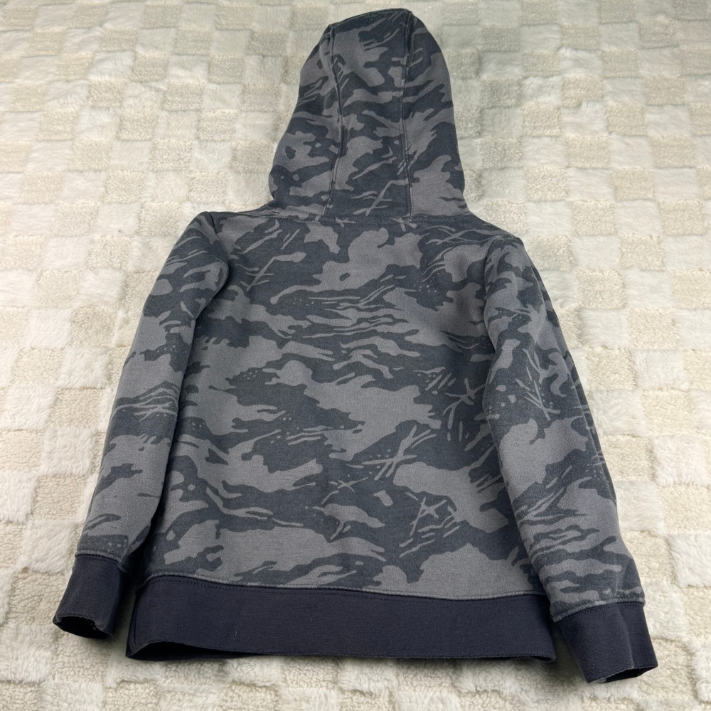 Nike Kids Grey Camo Pullover Hoodie Red Logo Size 5 4-5 Years Sweatshirt - Picture 9 of 9